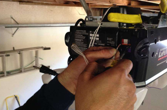 Garage Door Motor Repair inÂ Waterloo